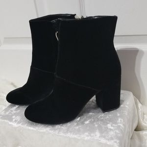 American Eagle Outfitters Black Suede Booties